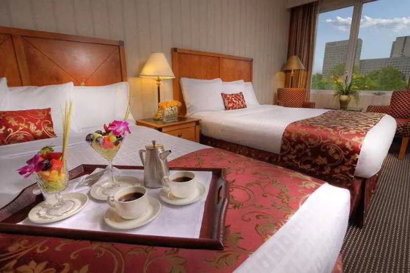****  Lord Elgin Hotel Оттава Канада